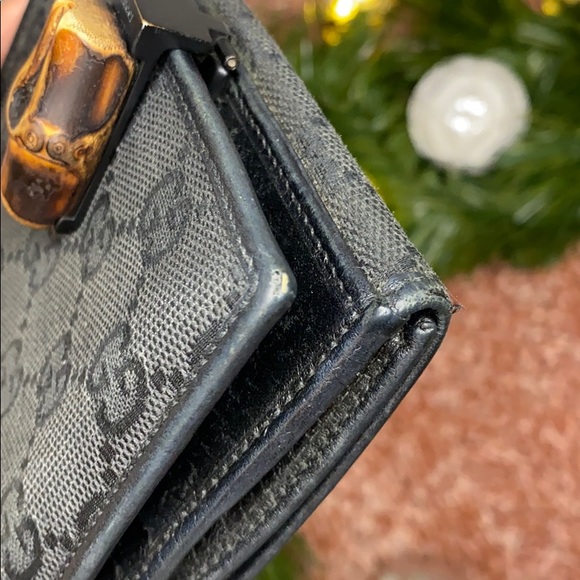 GUCCI WALLET - Picture 10 of 13